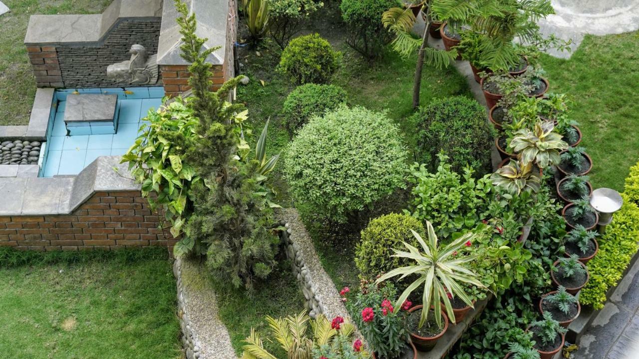 Kathmandu Garden Home Esterno foto